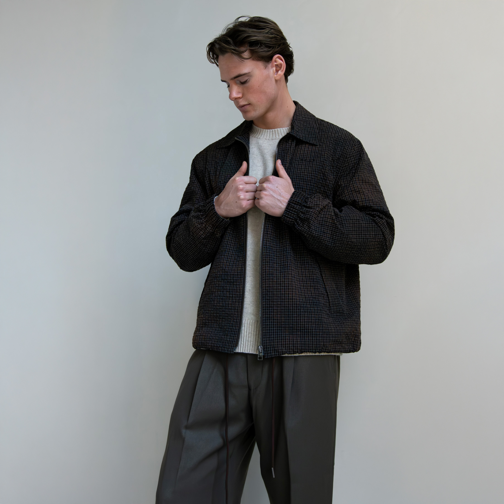nn-07-billie-broek-dk-brown_ + OLAF HUSSEIN Olaf Essential Knitted Sweater Beige